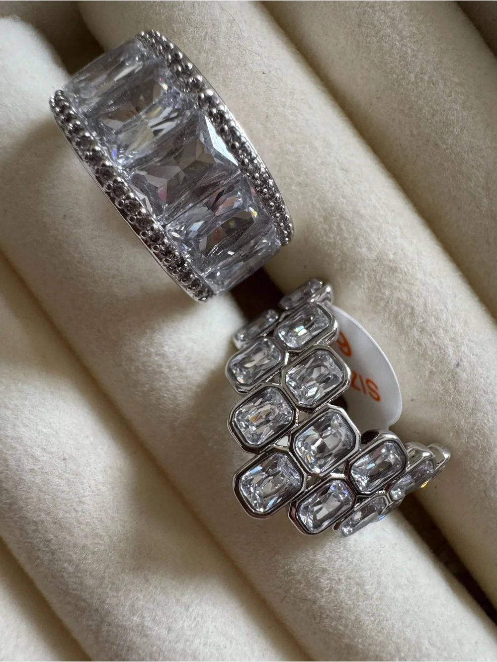 Wanderlust Wings & Bonus Ring